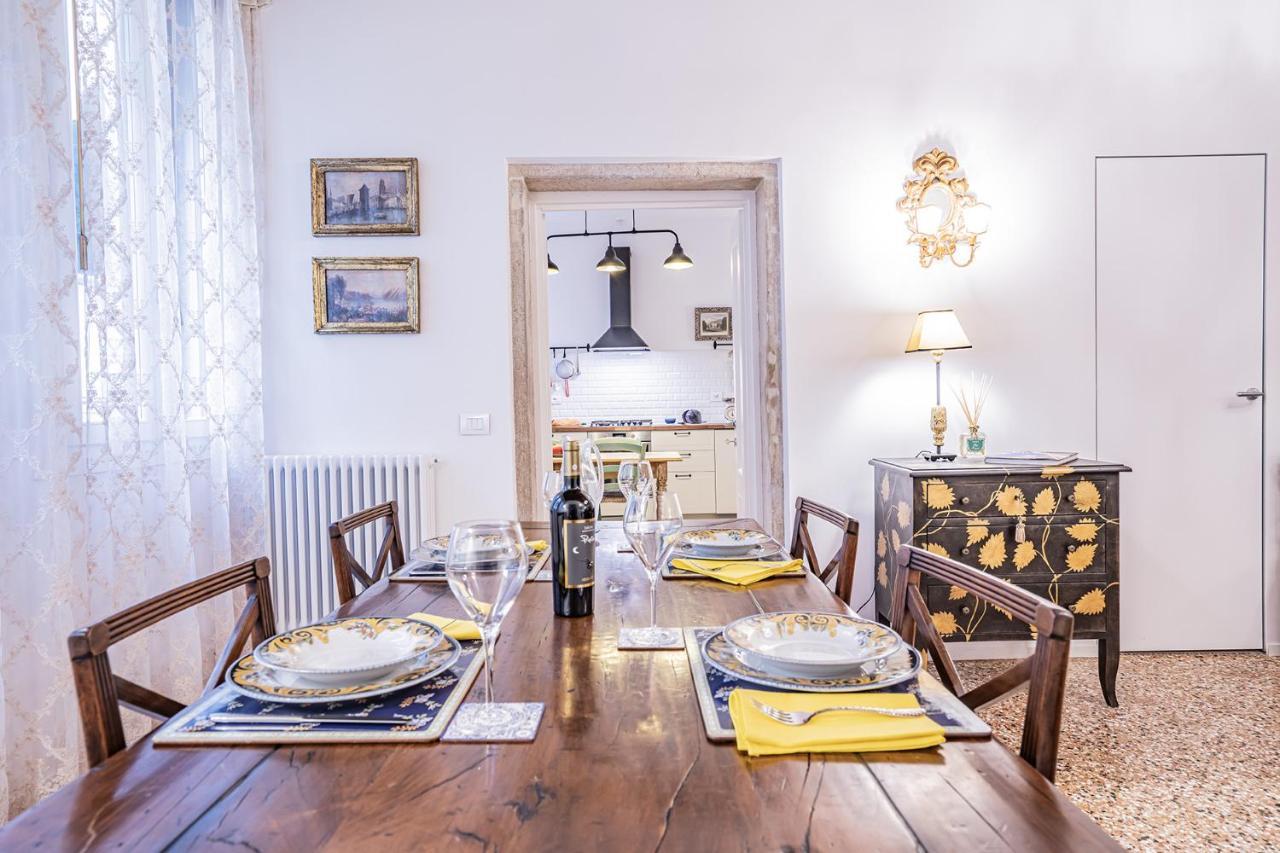 Ca' San Beneto Completely Refurbished In A Fabulously Central Area Benátky Exteriér fotografie