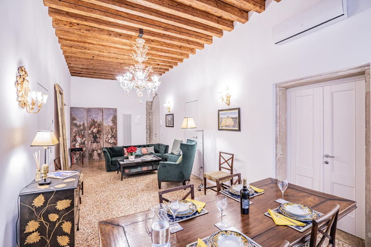 Ca' San Beneto Completely Refurbished In A Fabulously Central Area Benátky Exteriér fotografie
